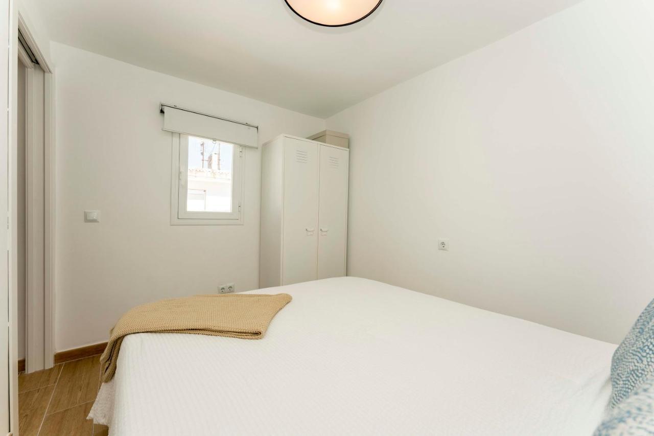 Apartamento 2 Dormitorios Cerca De La Playa En Casco Historico 埃斯特波纳 外观 照片
