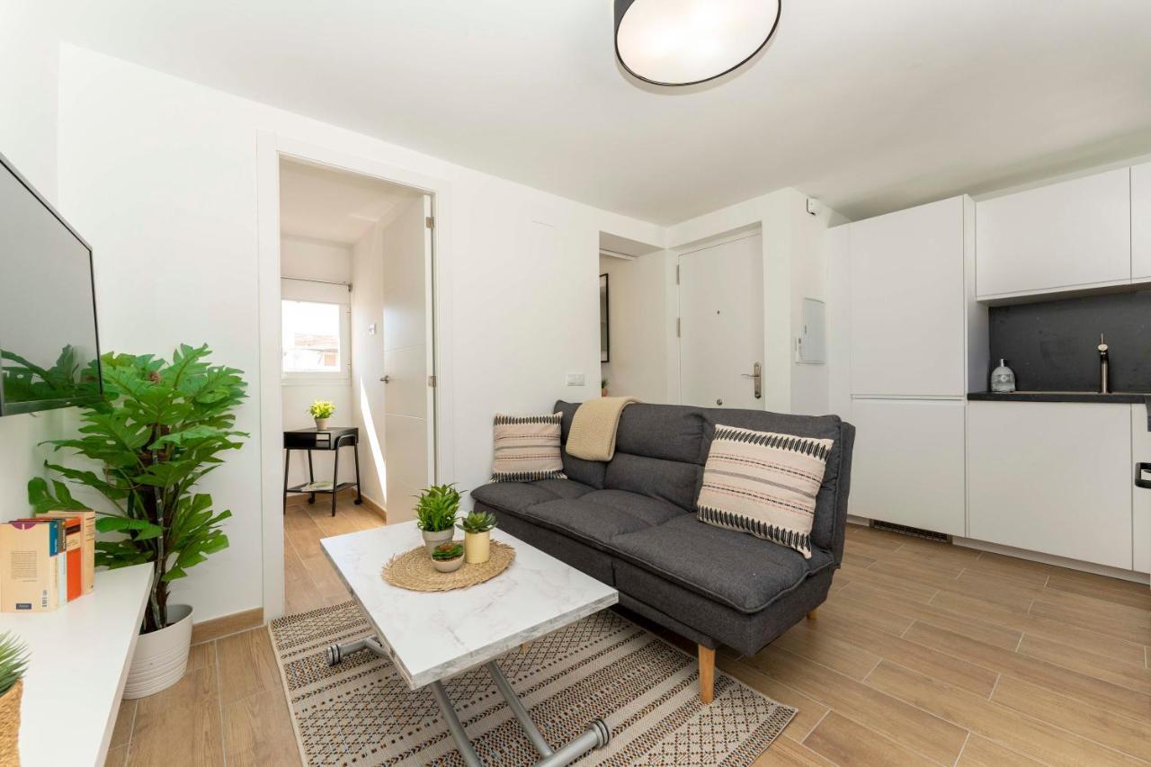 Apartamento 2 Dormitorios Cerca De La Playa En Casco Historico 埃斯特波纳 外观 照片