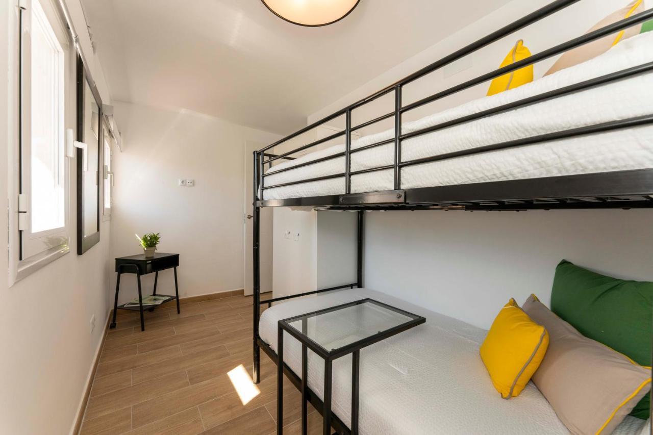 Apartamento 2 Dormitorios Cerca De La Playa En Casco Historico 埃斯特波纳 外观 照片
